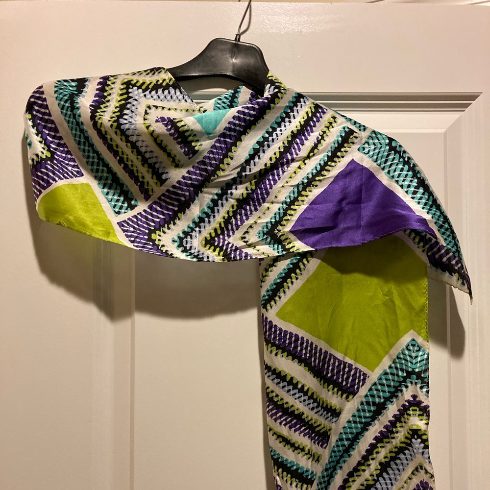 Silk scark